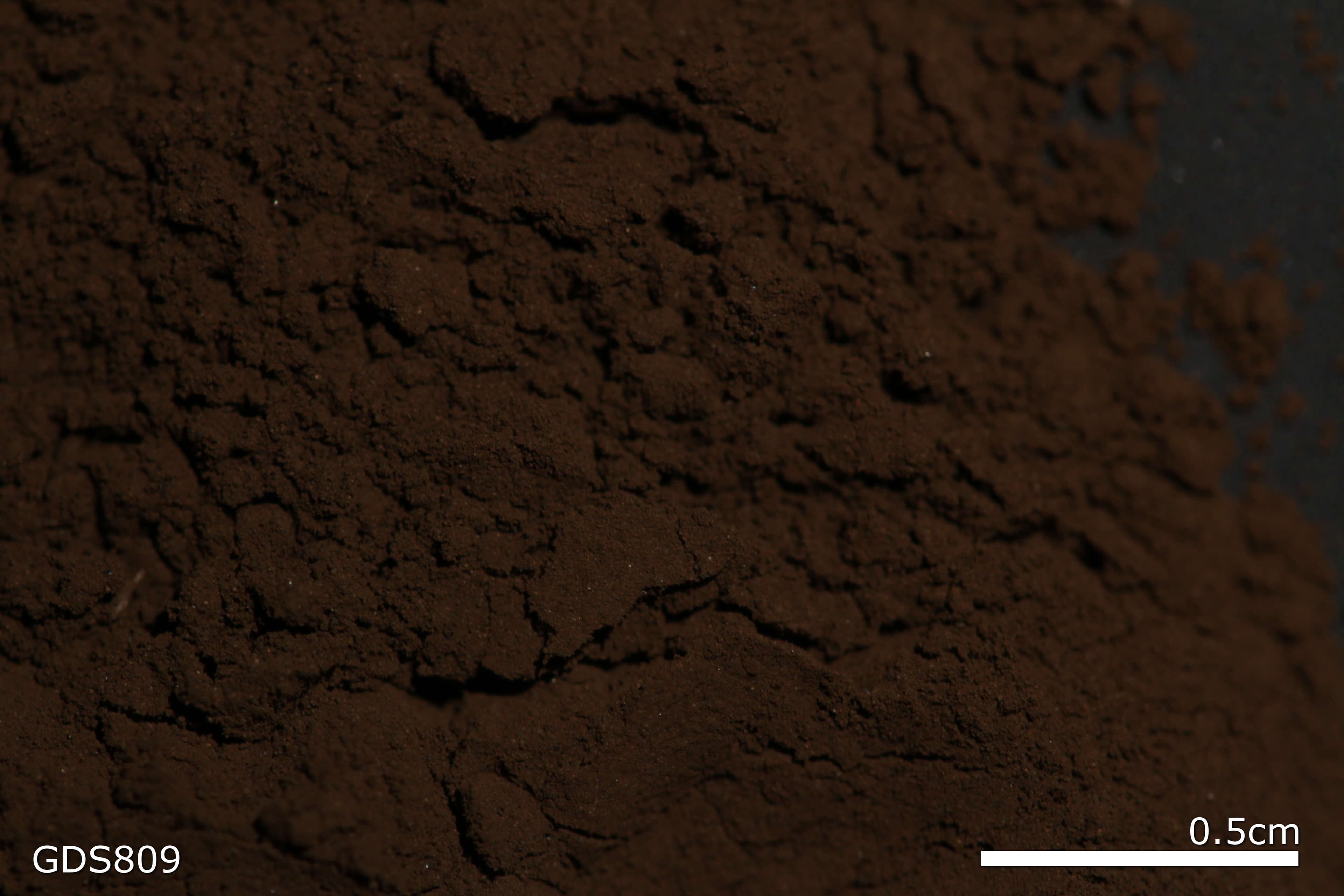 Natural umber sample photograph, USGS Spectral Library Version 7