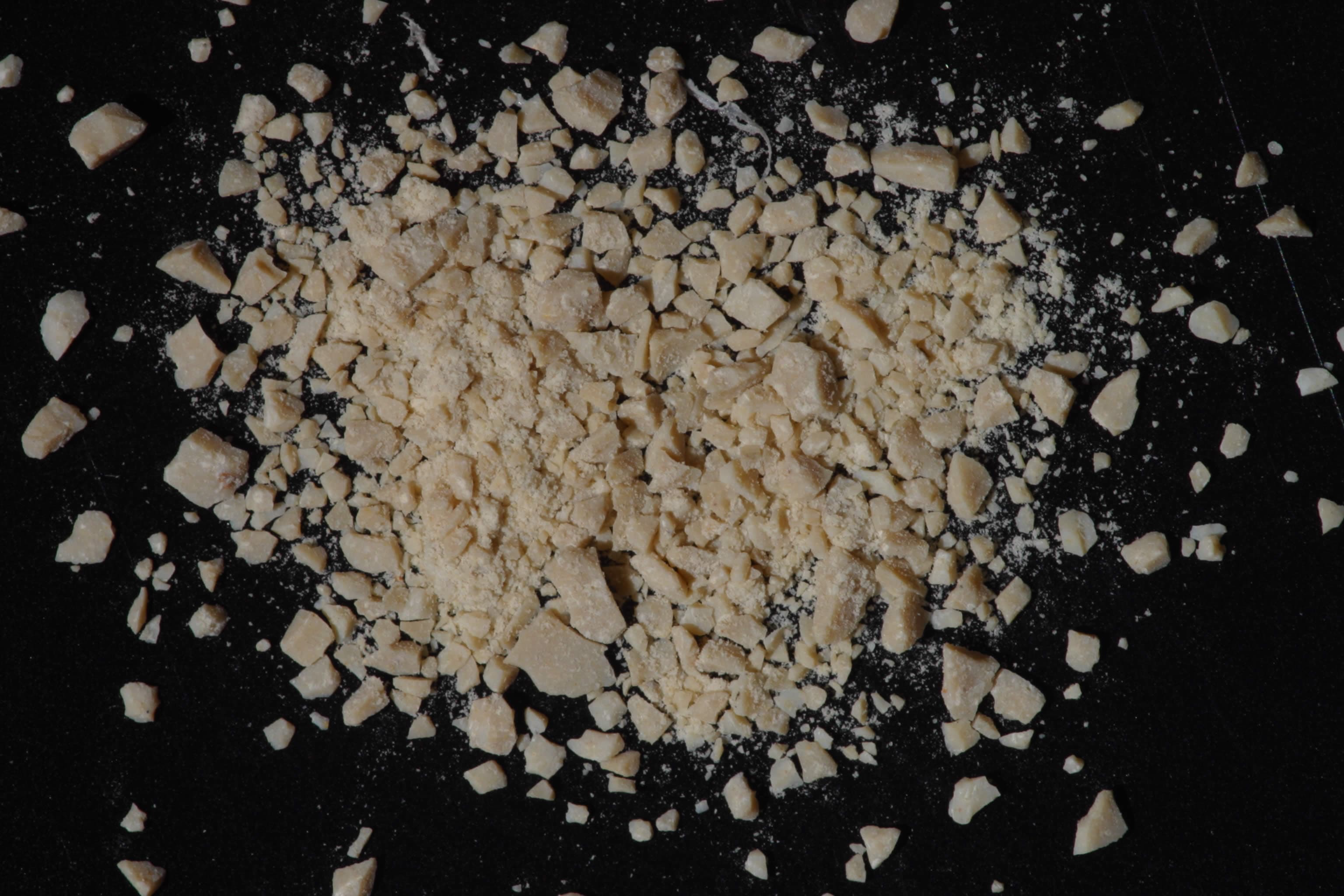 Endellite sample photograph, USGS Spectral Library Version 7