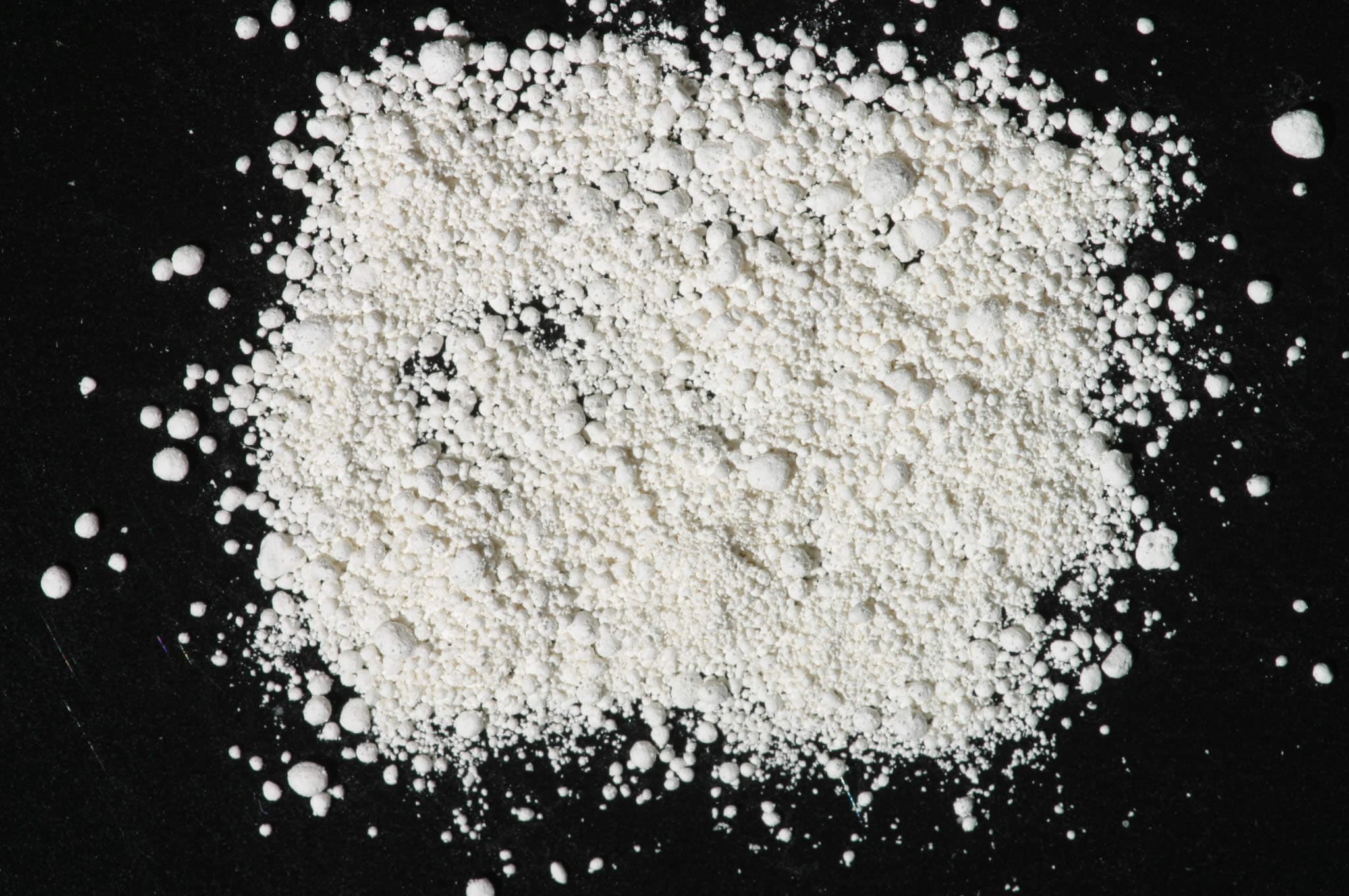 Kaolinite sample photograph, USGS Spectral Library Version 7